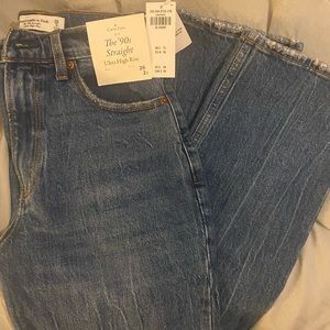 Abercrombie & Fitch 90’s Straight Ultra High Rise Jeans